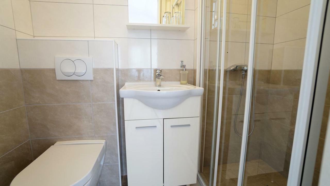 Apartments Lulic Zadar Eksteriør bilde