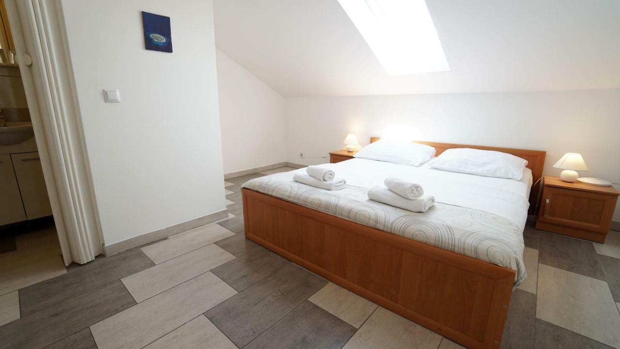 Apartments Lulic Zadar Eksteriør bilde