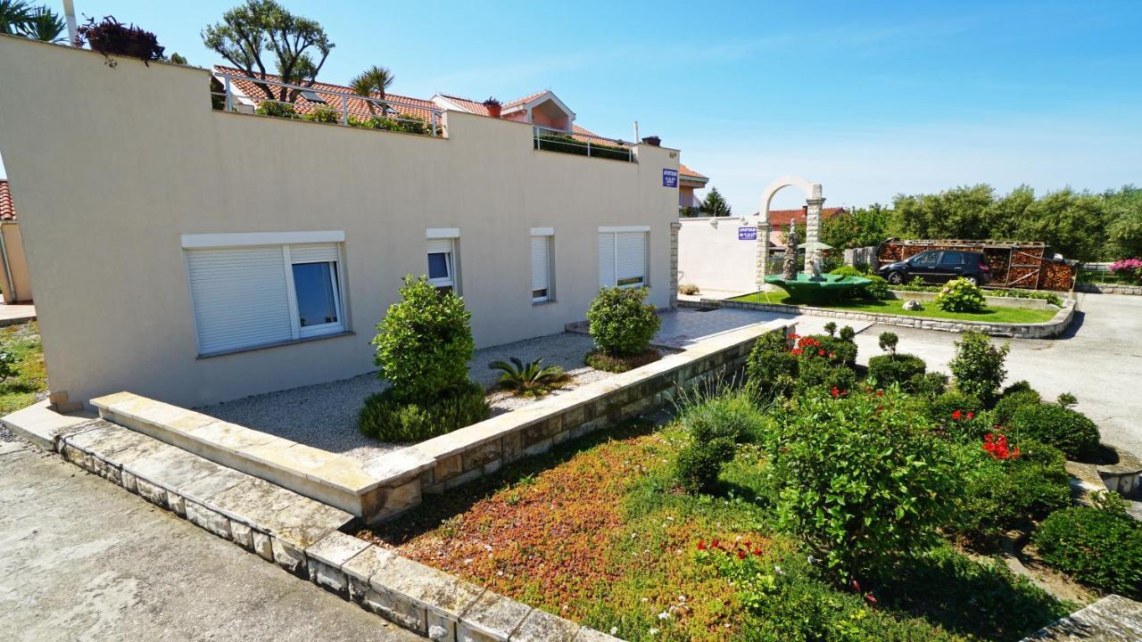 Apartments Lulic Zadar Eksteriør bilde